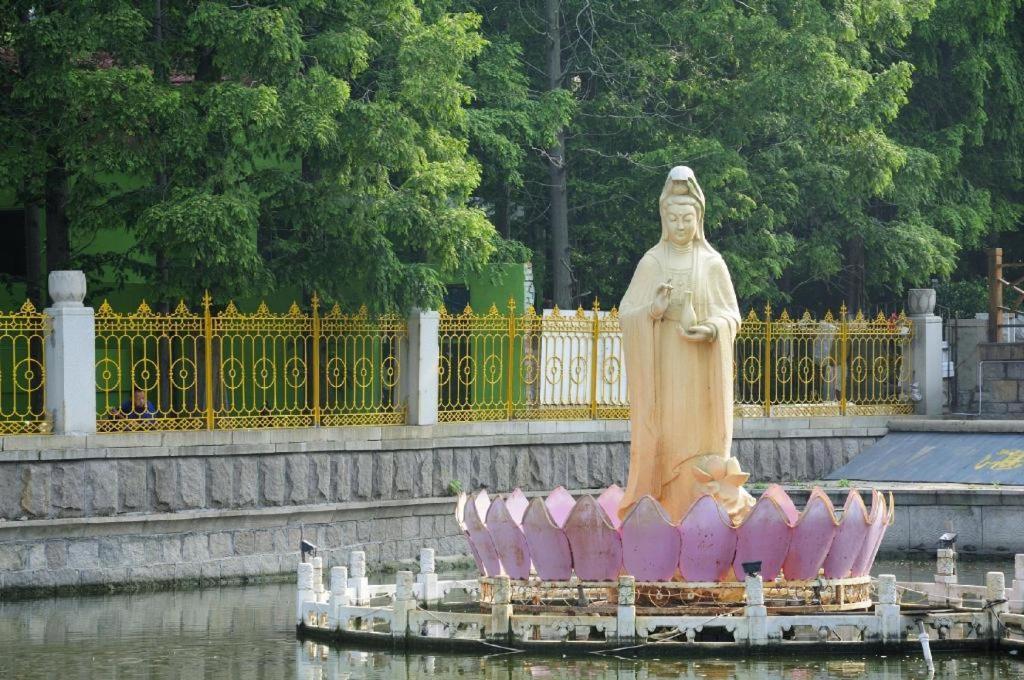 Jinjiang Inn Qingdao Wuxi Square Nanjing Road Metro Station Ngoại thất bức ảnh