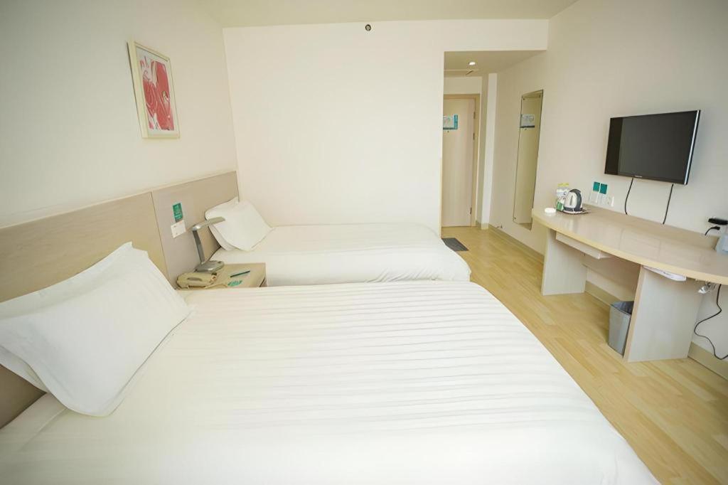 Jinjiang Inn Qingdao Wuxi Square Nanjing Road Metro Station Ngoại thất bức ảnh
