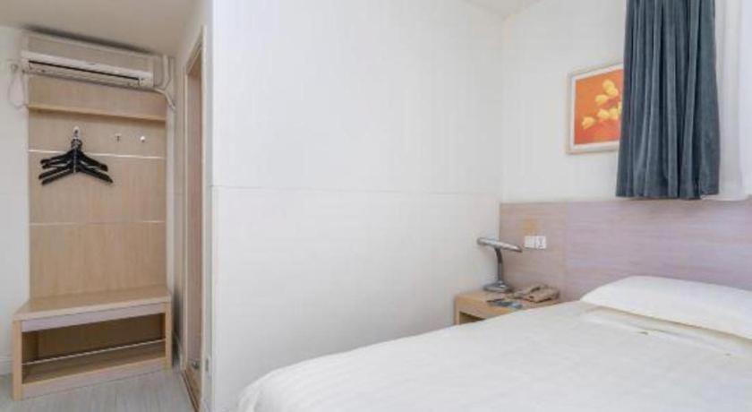 Jinjiang Inn Qingdao Wuxi Square Nanjing Road Metro Station Ngoại thất bức ảnh